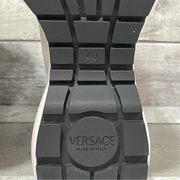 VERSACE Leather Platform Wedge Heels with Signature Medusa Logo - White - Sz- 10 - Picture 14 of 14